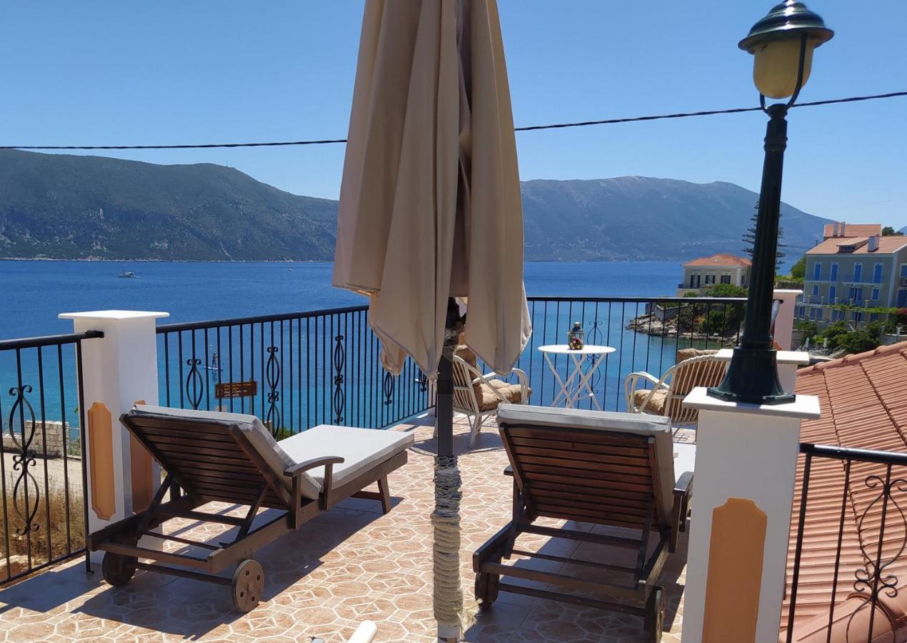 Villa Ireni Waterfont Fiskardo Exterior foto
